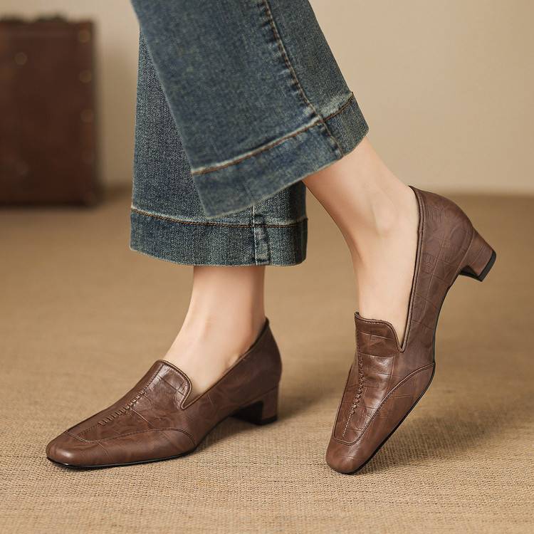 Mocassins Tana em pele genuína