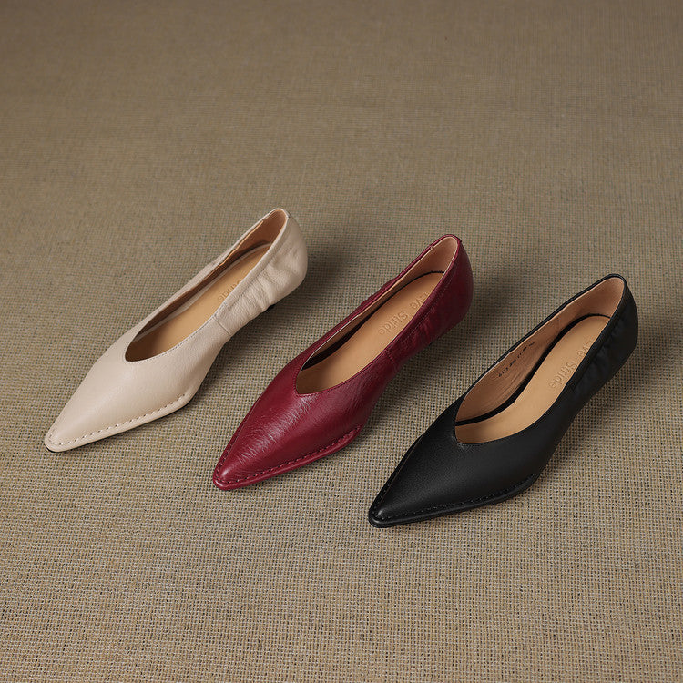 Emma Pumps aus echtem Leder mit spitzer Kappe