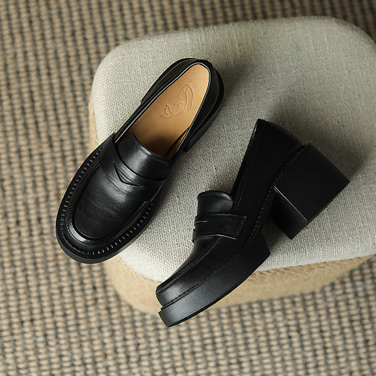 Elmonta loafers i äkta läder