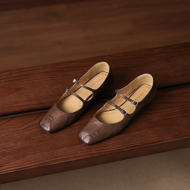 Chaussures plates Orik en cuir véritable