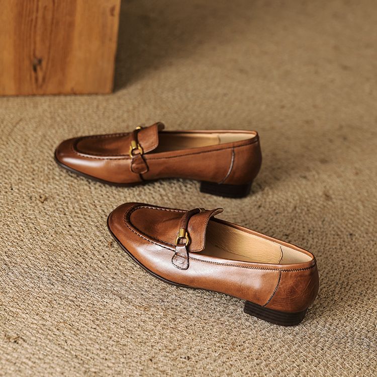 Belira loafers i äkta läder