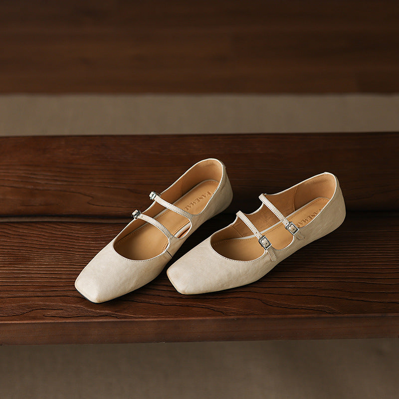 Chaussures plates Orik en cuir véritable