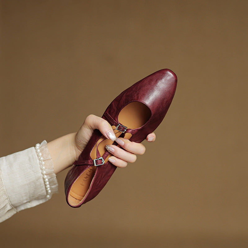 Odessa flache Schuhe aus echtem Leder