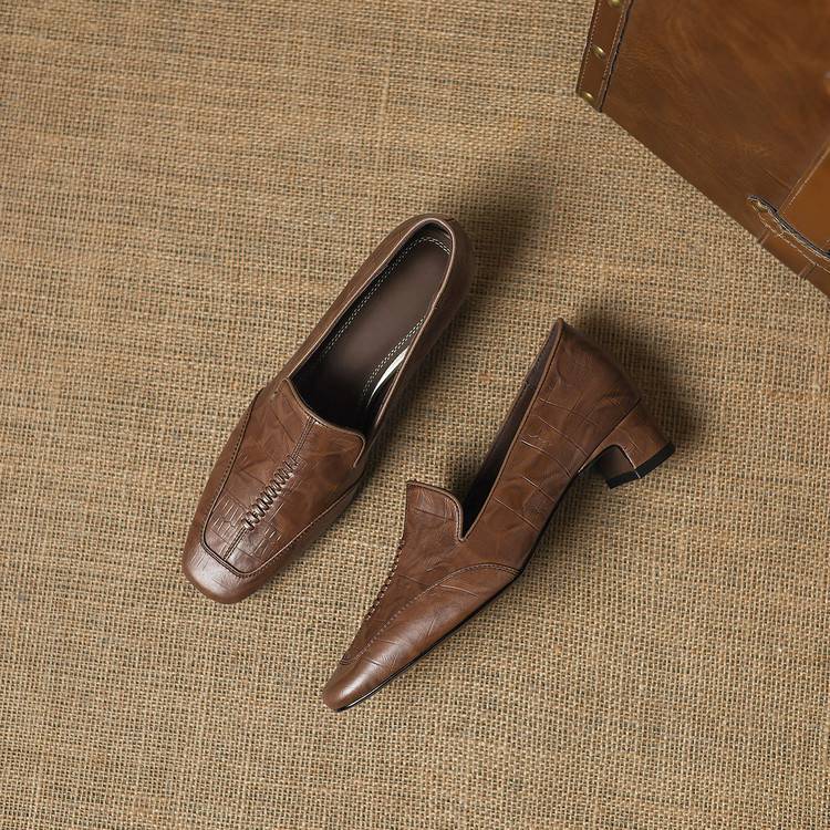 Mocassins Tana em pele genuína