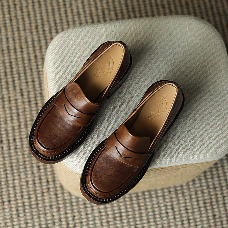 Elmonta loafers i äkta läder