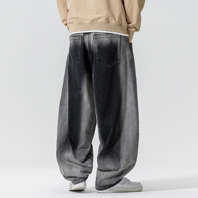 Jeans med vertikal fading