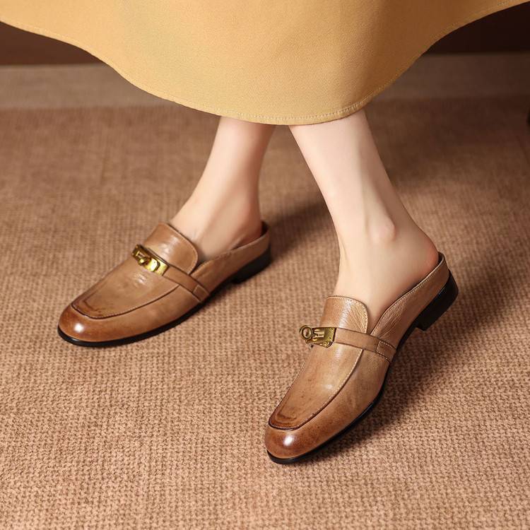 Fiorella mules i äkta läder