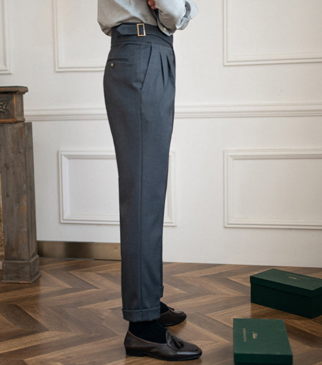 Pantalon slim à pinces