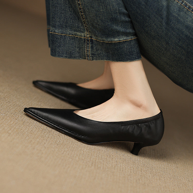 Emma Pumps aus echtem Leder mit spitzer Kappe