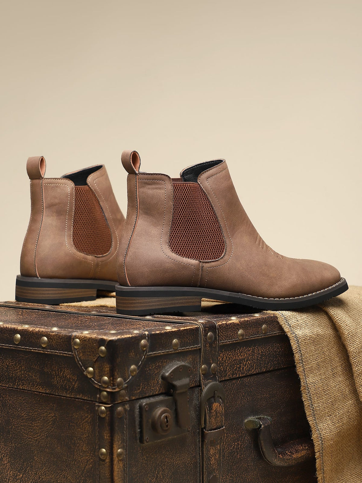Bota Chelsea Dawson