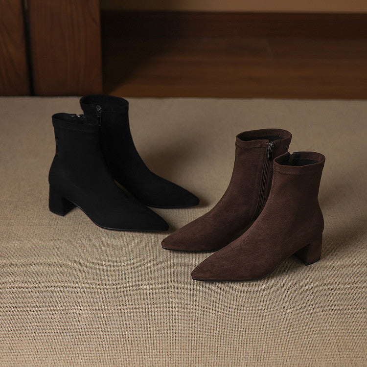 Botins Odette em Camurça Genuína