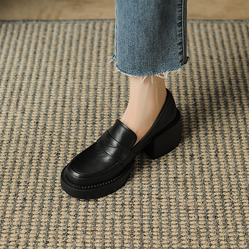 Elmonta loafers i äkta läder