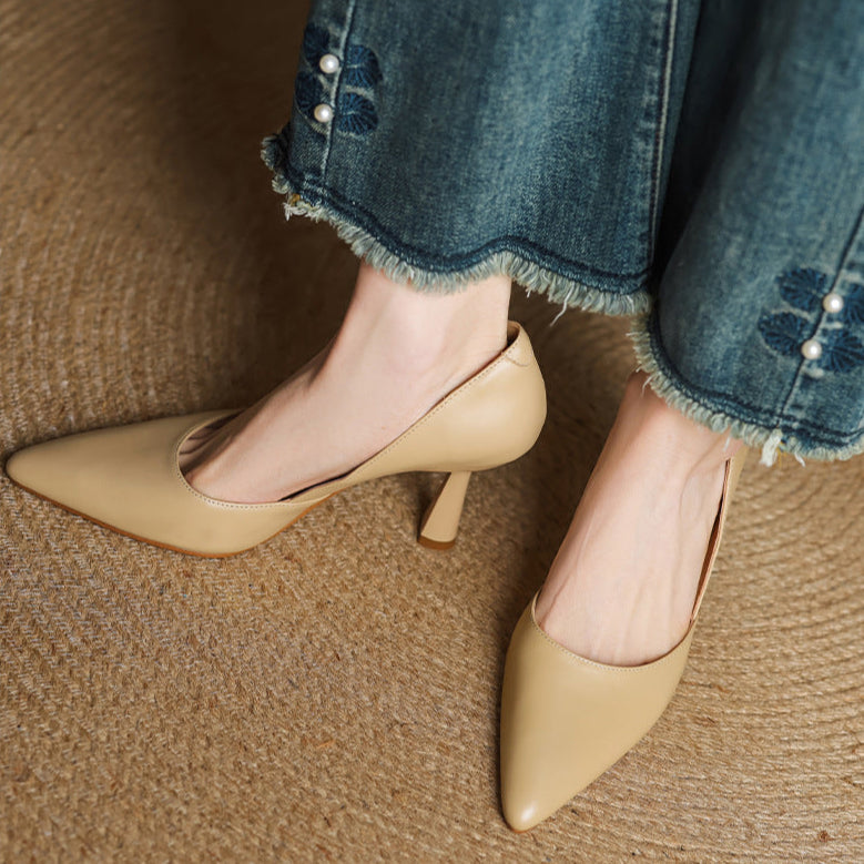 Naila Echtleder-Heels