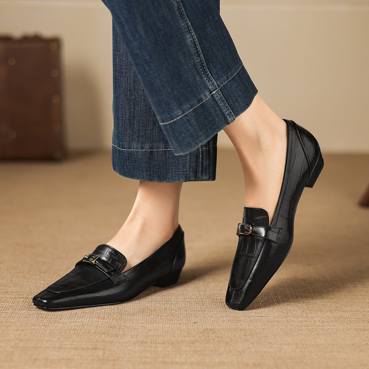 Mocassins Nivan à bride en cuir véritable