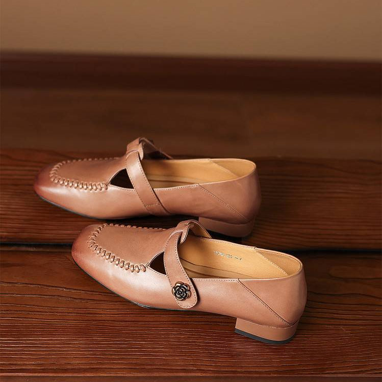 Zapatos de tacón Krea de piel auténtica con costuras de látigo y tira en T