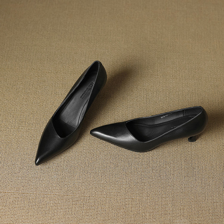 Tacones Aurea de cuero genuino con punta fina