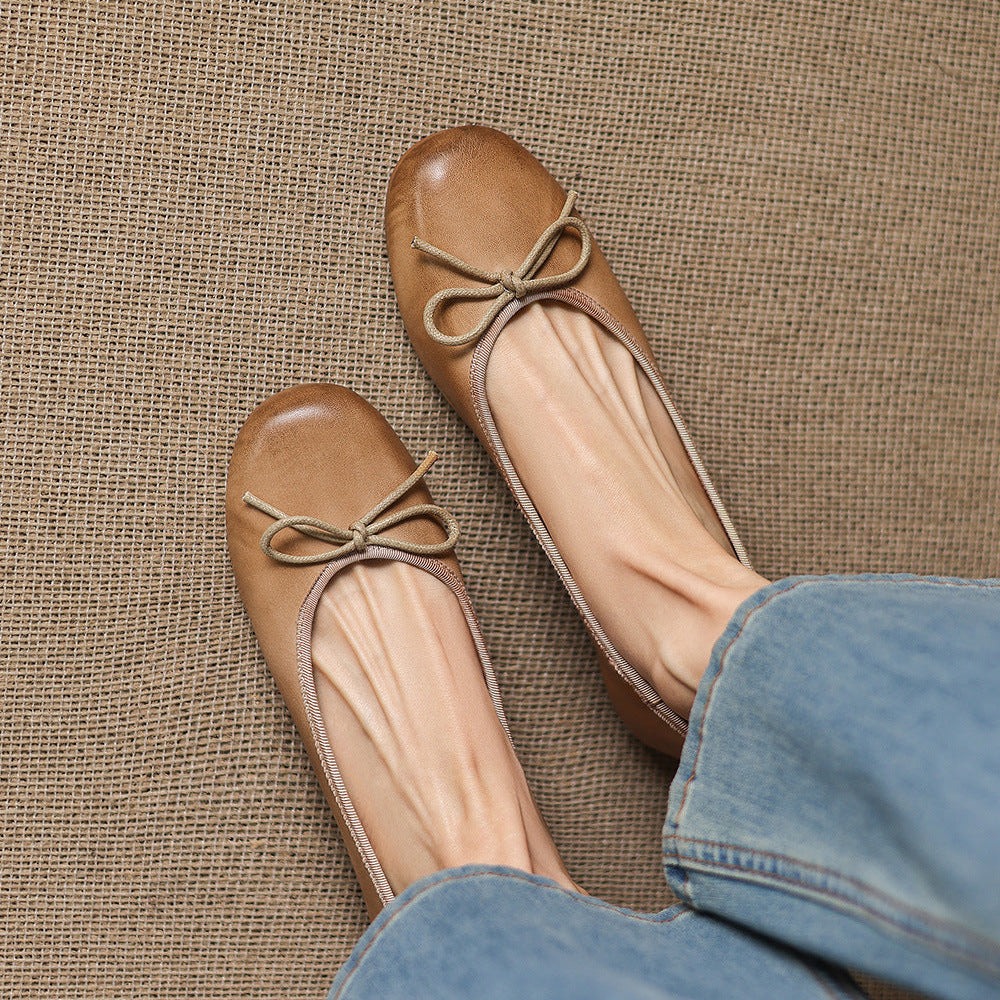 Talla platta skor i äkta läder