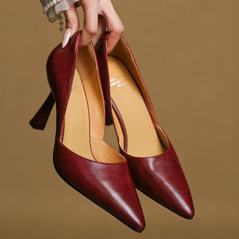 Naila Echtleder-Heels