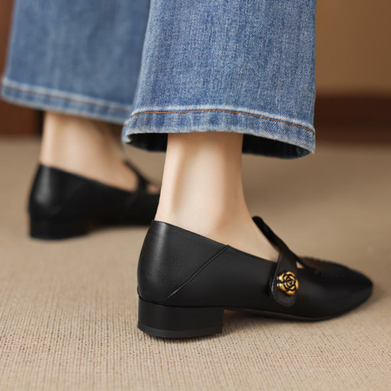 Zapatos de tacón Krea de piel auténtica con costuras de látigo y tira en T