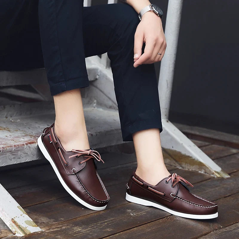 Sapatos Rasko em pele genuína
