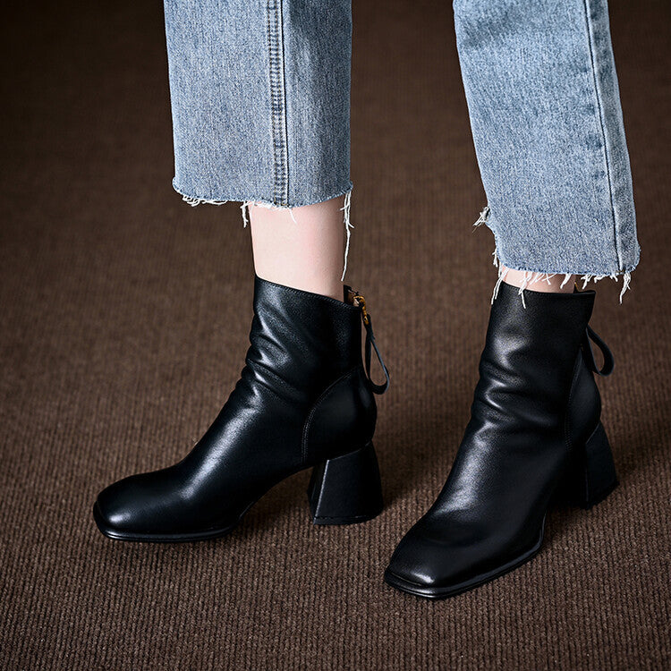 Botas Livia em pele genuína