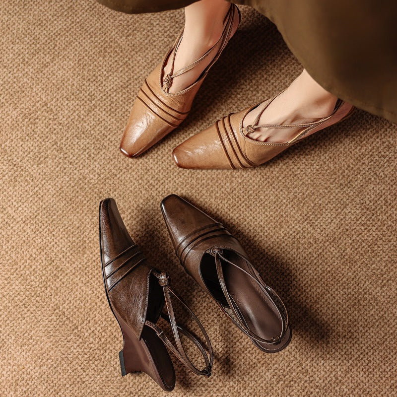 Enola Slingback-hakken van echt leer met cross-overband