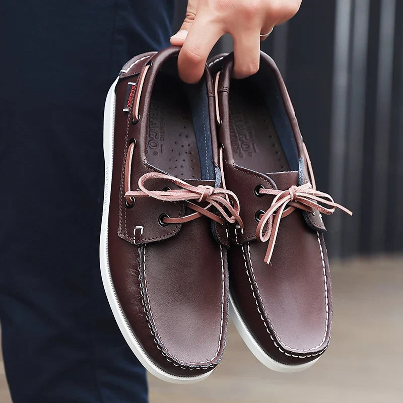 Sapatos Rasko em pele genuína