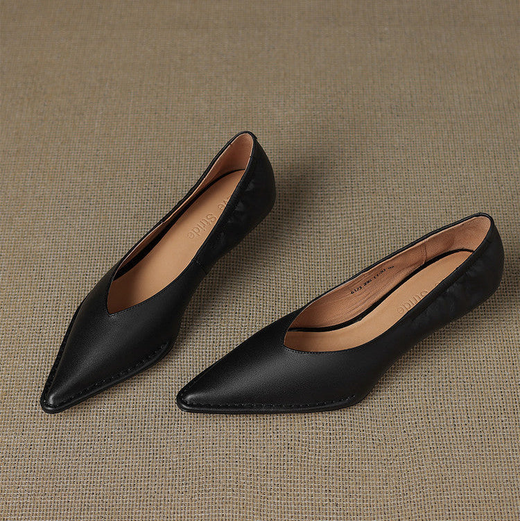 Emma Pumps aus echtem Leder mit spitzer Kappe