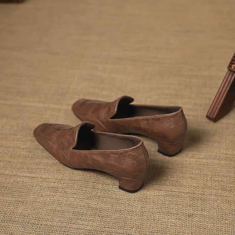 Mocassins Tana em pele genuína