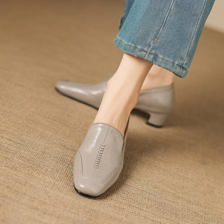 Mocassins Tana em pele genuína