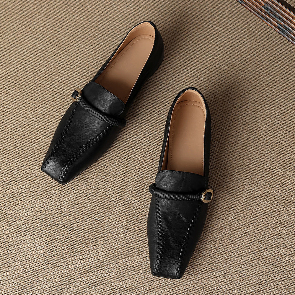 Deyla loafers i äkta läder med spänne och rem