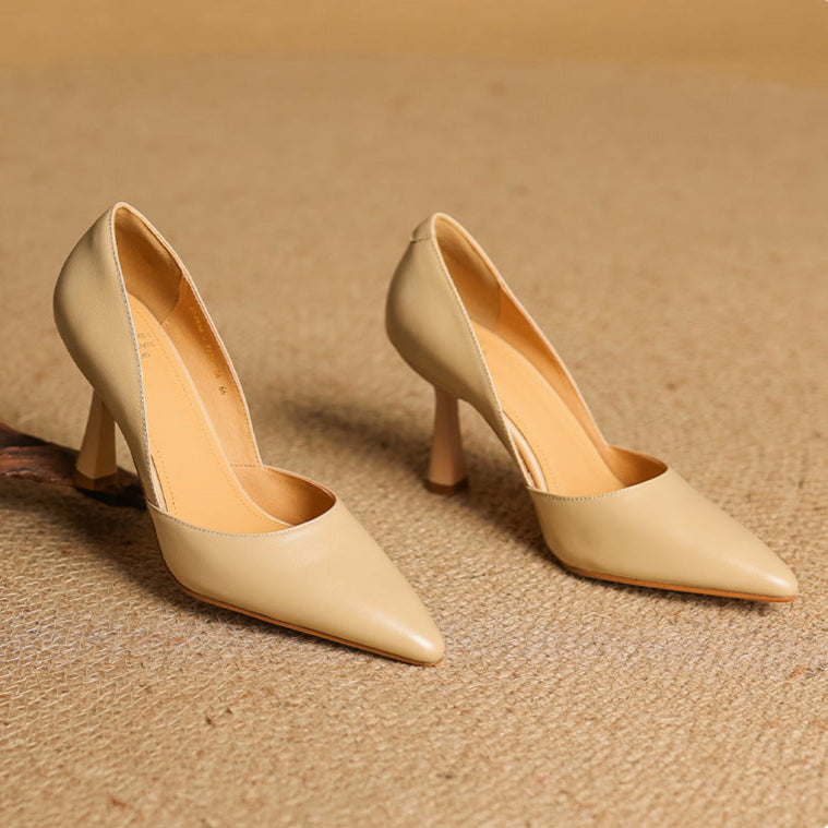 Naila Echtleder-Heels