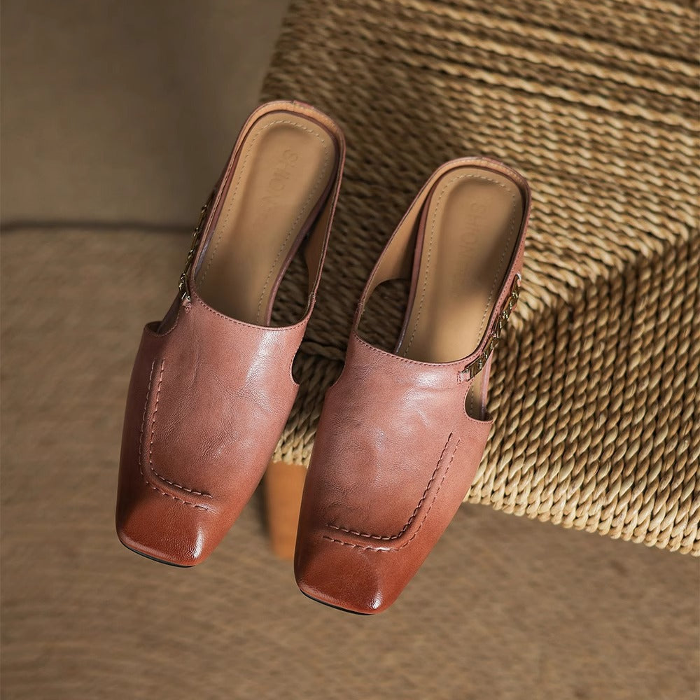 Mules de cuero Avella