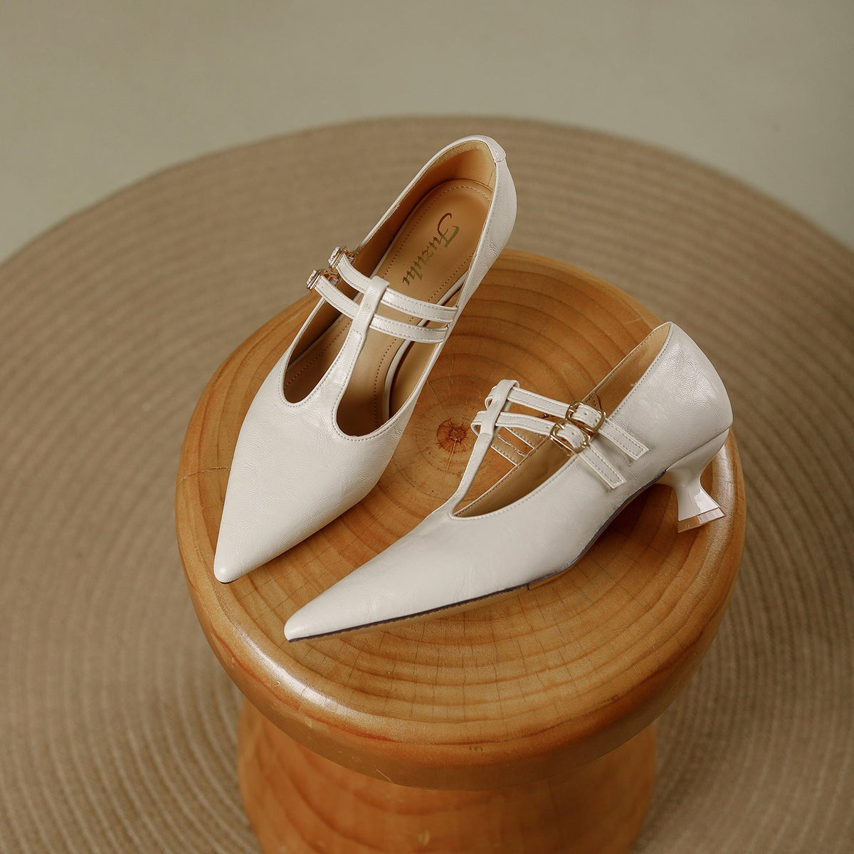 Mirel T-Strap-Pumps aus echtem Leder
