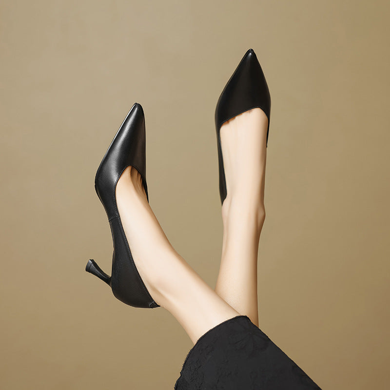 Tacones Aurea de cuero genuino con punta fina