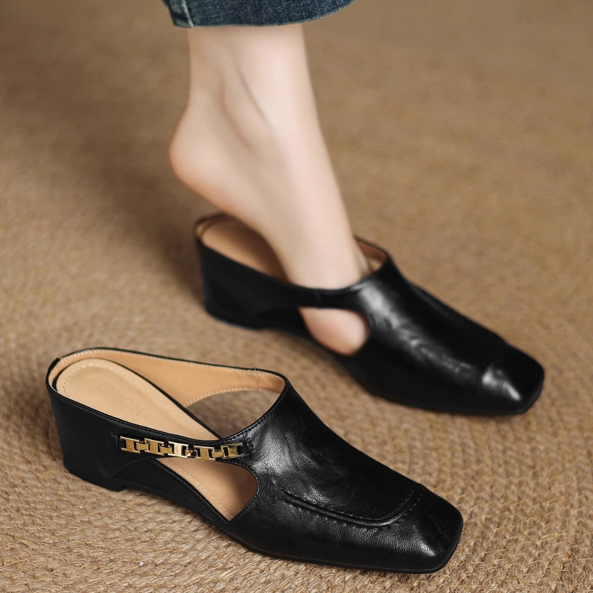 Mules de cuero Avella