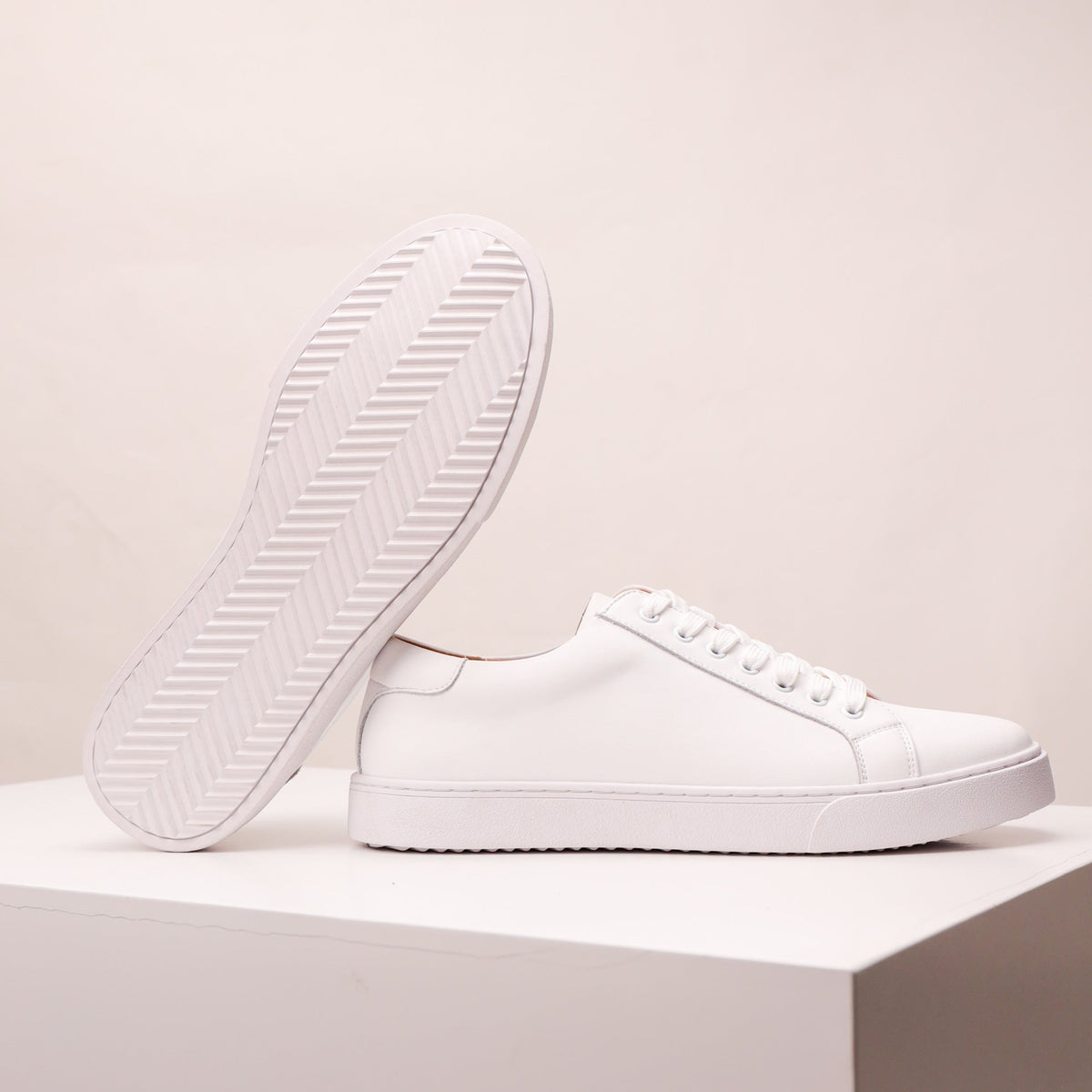 Valor sneakers i äkta läder