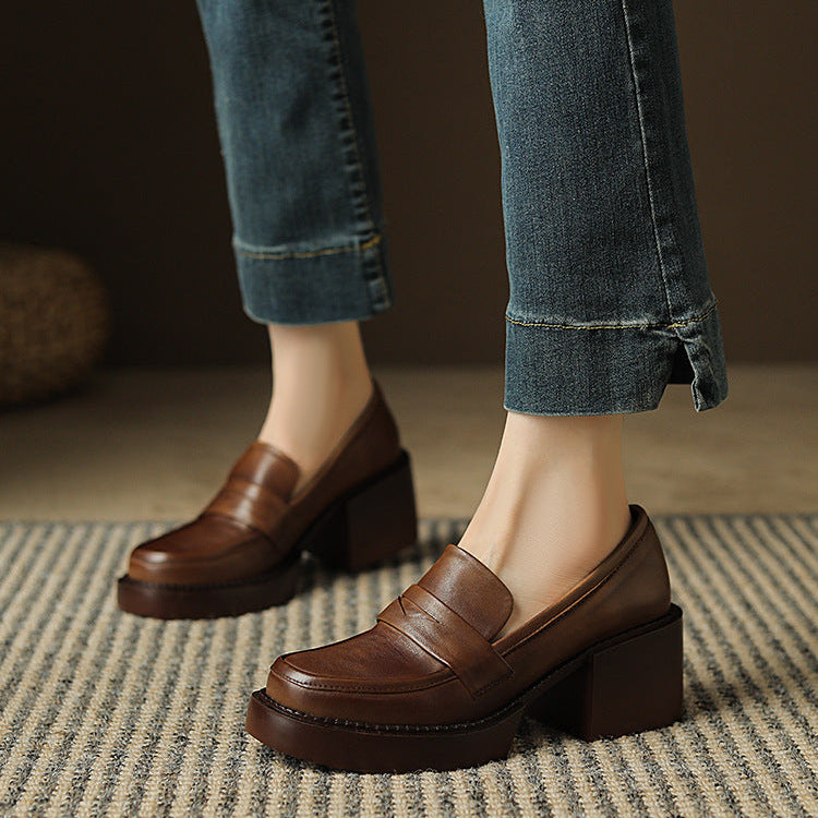 Elmonta loafers i äkta läder