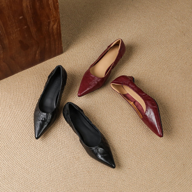 Tacones Cela de cuero genuino con punta fina