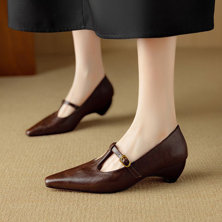 Zuri Mary-Jane-Pumps aus echtem Leder mit T-Riemchen