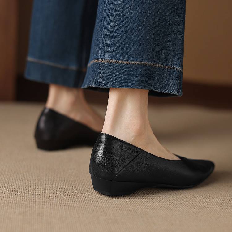 Zapatos planos Darsi de cuero genuino
