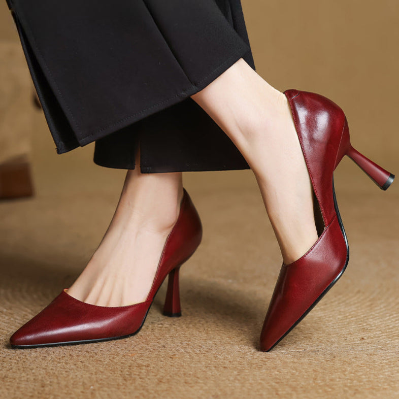 Naila Echtleder-Heels