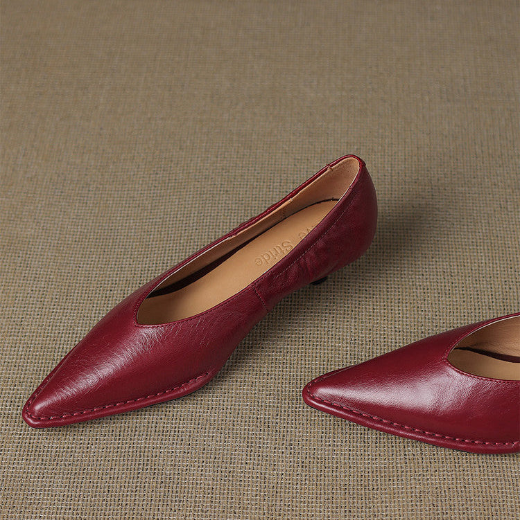 Emma Pumps aus echtem Leder mit spitzer Kappe