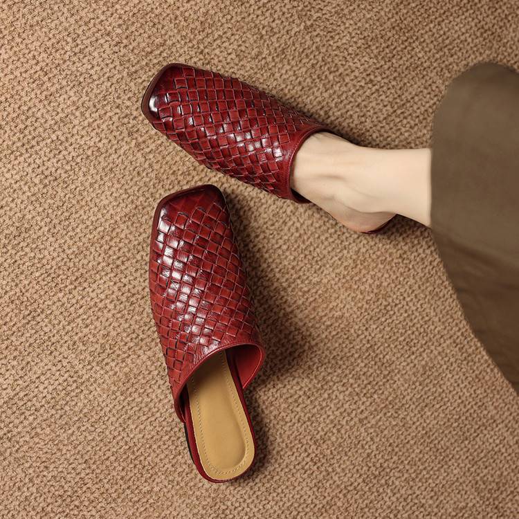 Mule de piel auténtica tejida sin cordones Amani
