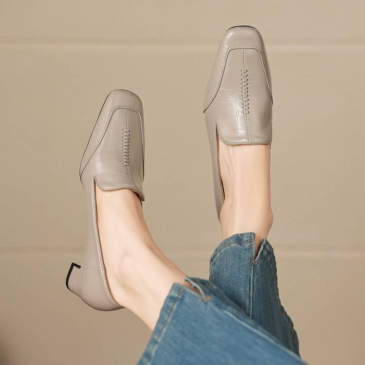 Mocassins Tana em pele genuína