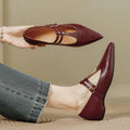 Tacones de cuero con doble tira en T Olara