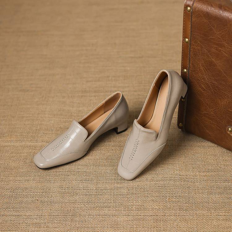 Mocassins Tana em pele genuína