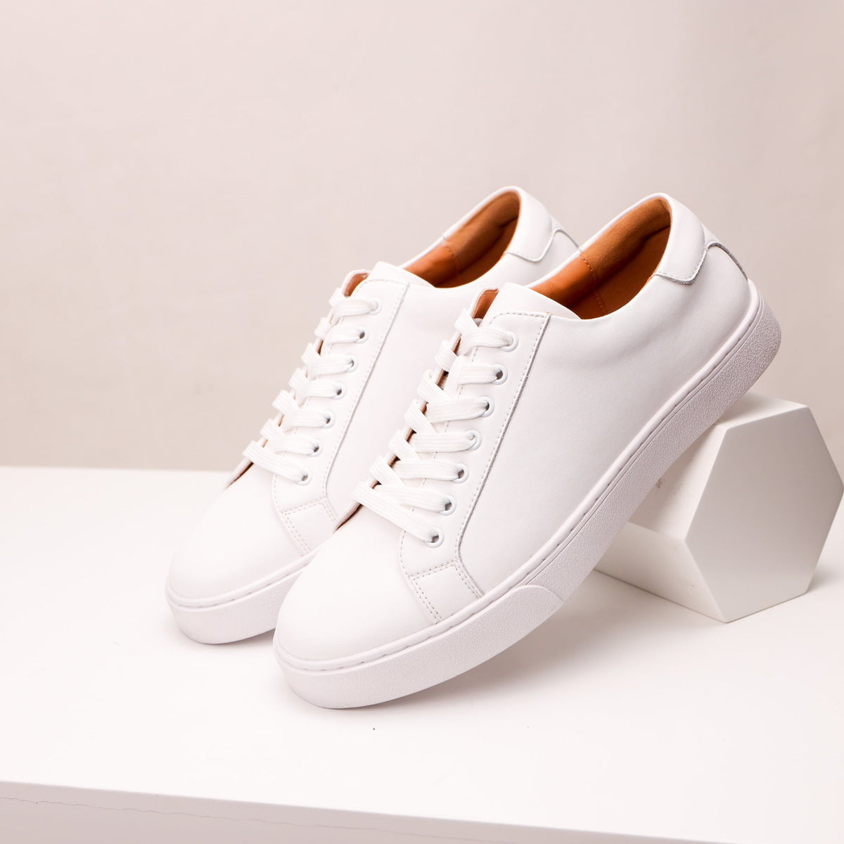 Valor sneakers i äkta läder