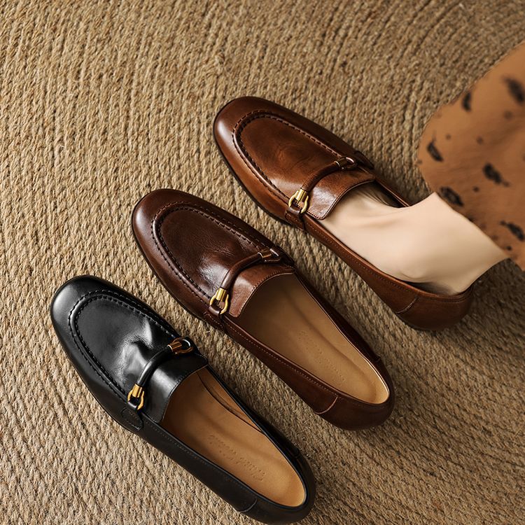 Belira loafers i äkta läder