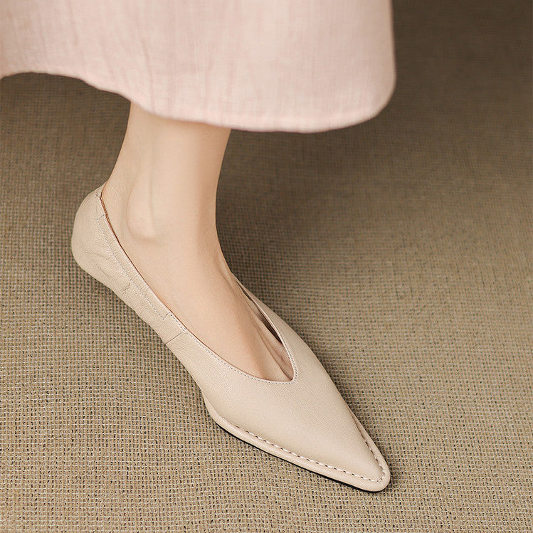 Emma Pumps aus echtem Leder mit spitzer Kappe